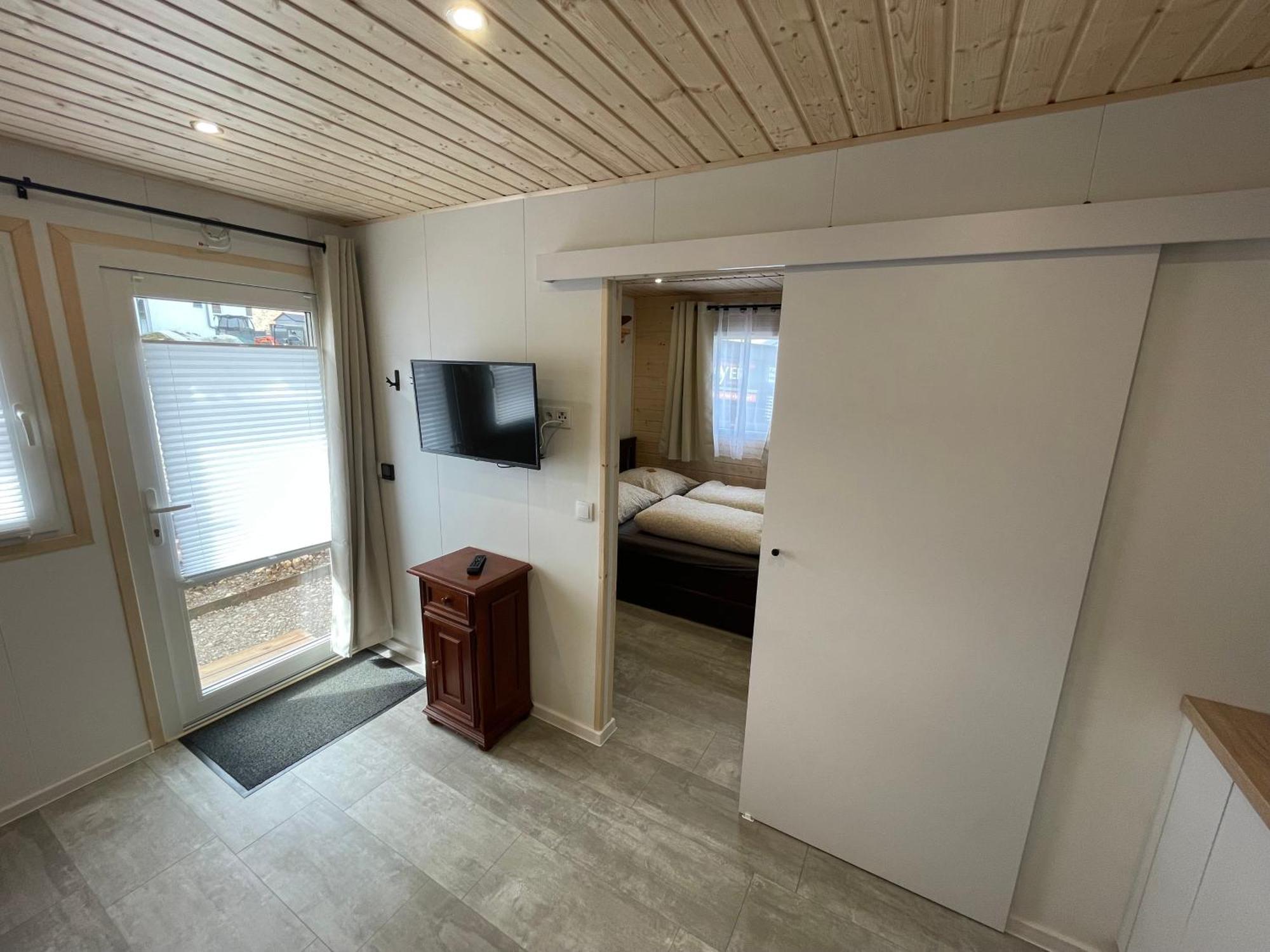 Tinyhaus #4 Huelben - Ortsrand - Kostenlose Parkplaetze Hulben 外观 照片